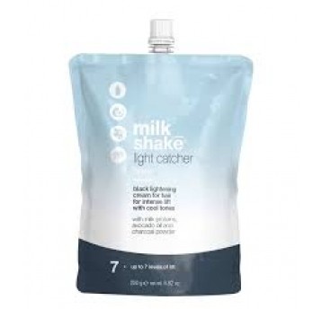 MILK SHAKE LIGHT CATCHER BLACK CREAM 250GR